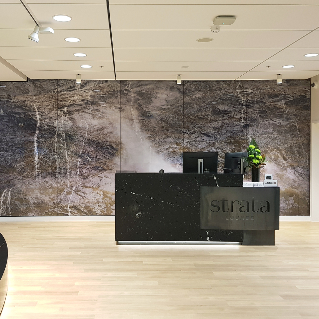 Strata lounge home page